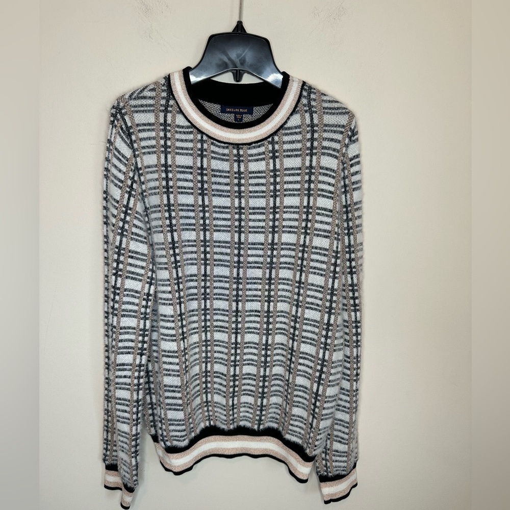 Skies Are Blue Soft Plaid Sweater. Size Large
